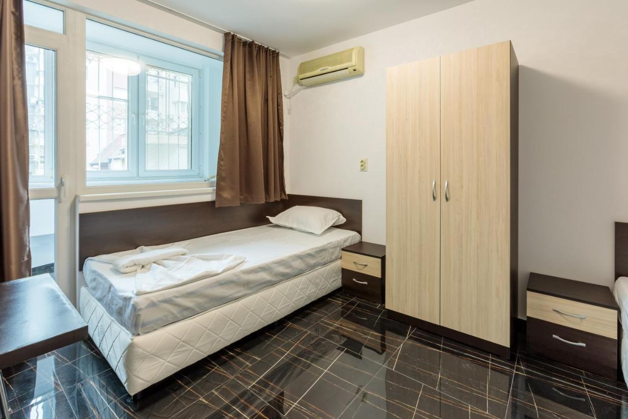 за гости пиротска 39 Homestay Burgas