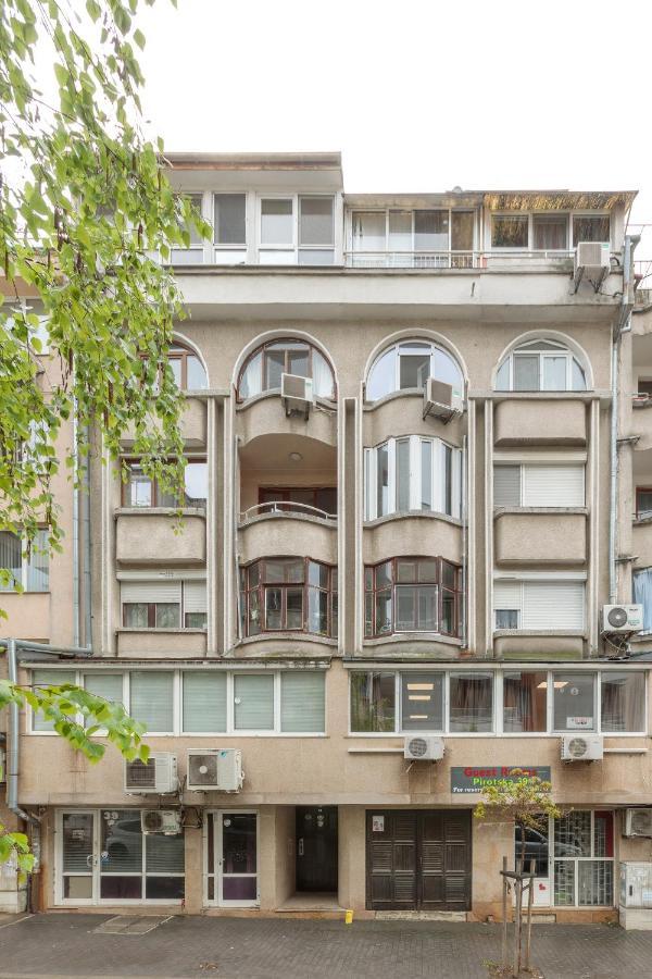 Homestay за гости пиротска 39 *